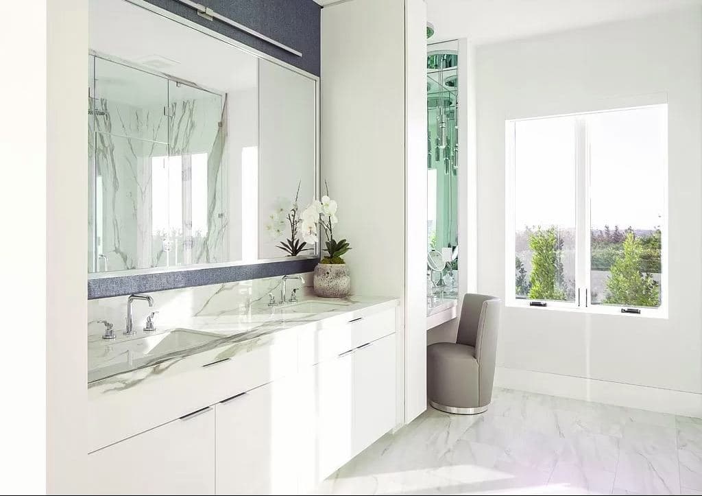 Harbor View Homes Corona Del Mar photo 10